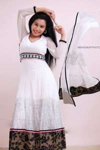 Leesa Latest Stills